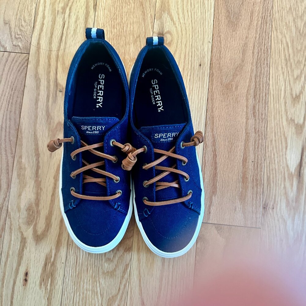 Sperry Women's Crest Vibe Core Sneaker, Navy Blue, Size 7.5